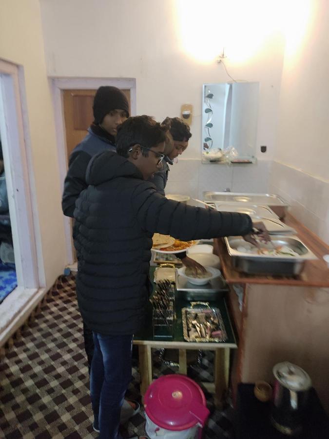 The Gulmarg Gateway Resort Σριναγκάρ Εξωτερικό φωτογραφία
