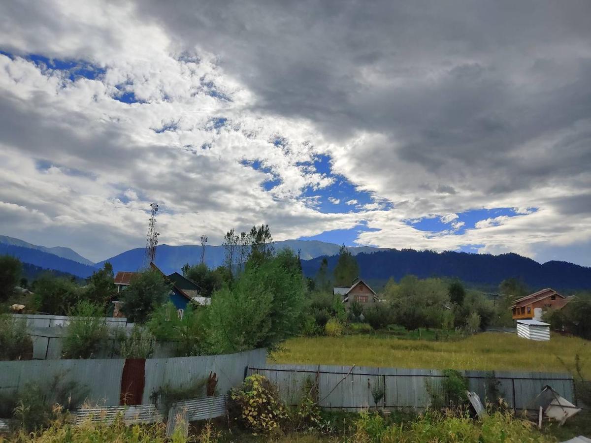 The Gulmarg Gateway Resort Σριναγκάρ Εξωτερικό φωτογραφία