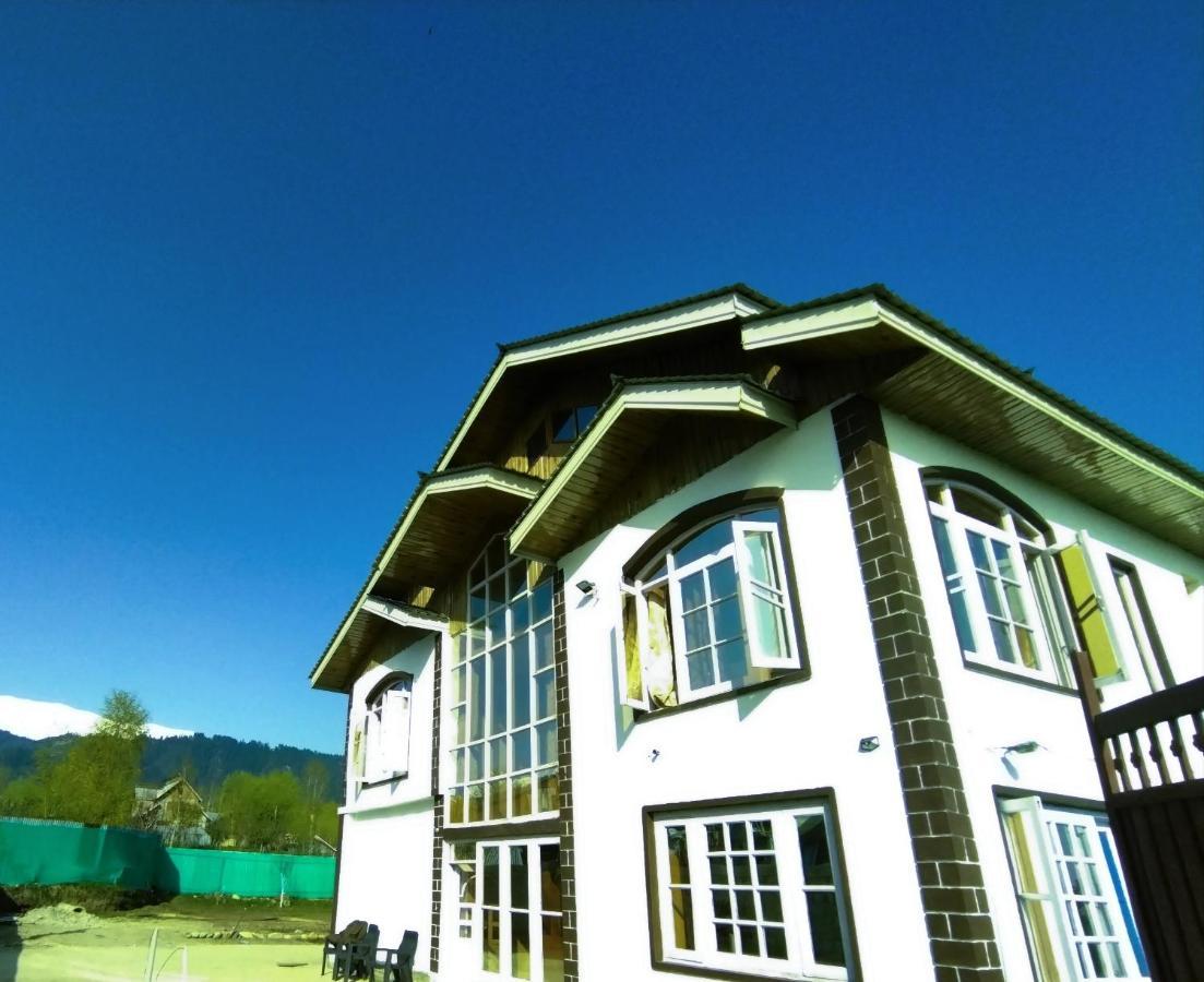 The Gulmarg Gateway Resort Σριναγκάρ Εξωτερικό φωτογραφία