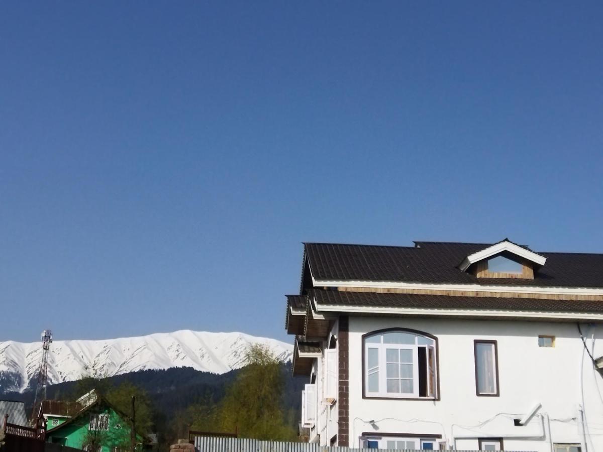 The Gulmarg Gateway Resort Σριναγκάρ Εξωτερικό φωτογραφία